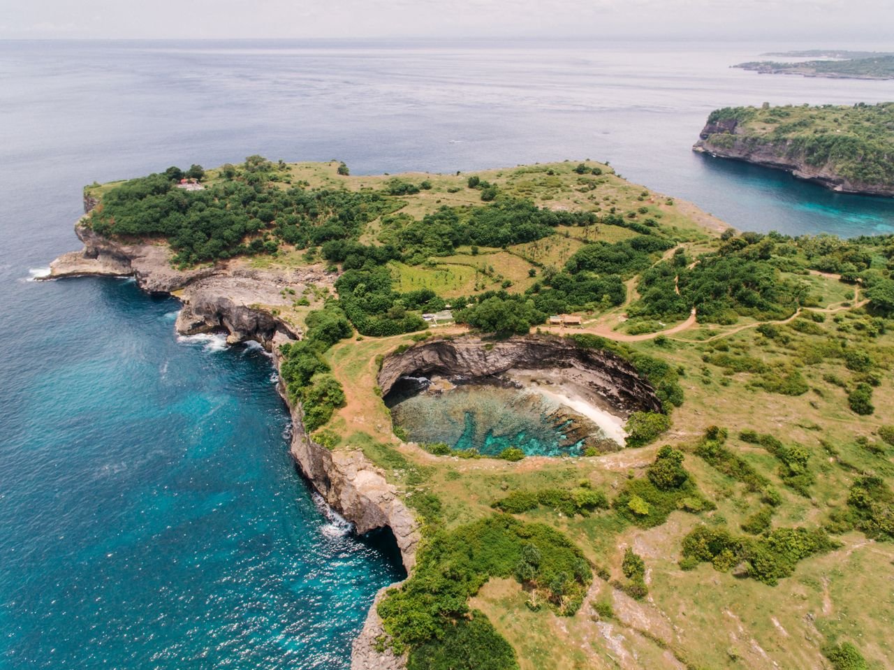 Nusa Penida Coastal Cliffs Bali — Voyage Bangladesh